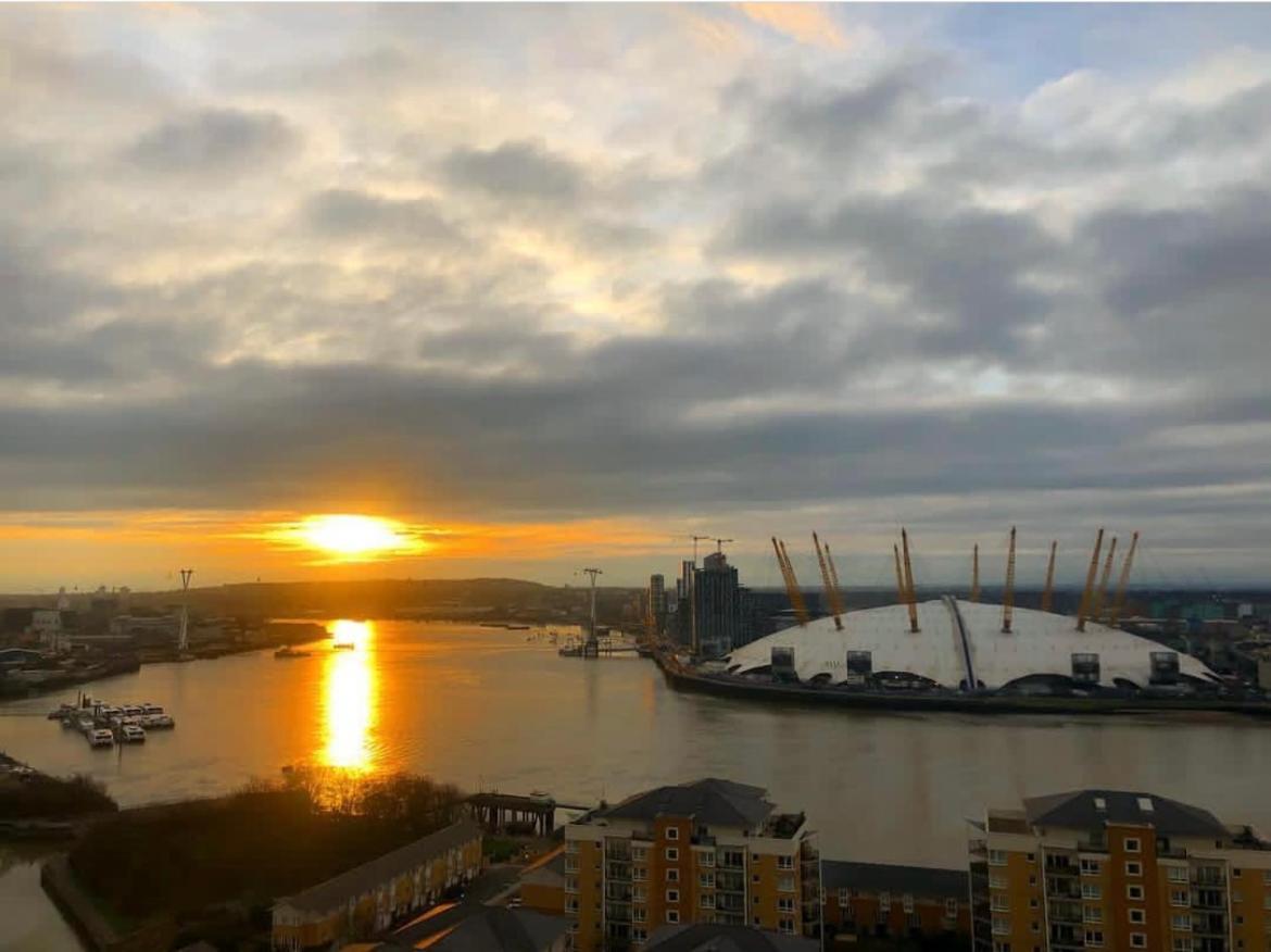 London Skylineviews 2 Bed 2 Bath Flat Near Canary Wharf, O2 & Excel Luaran gambar