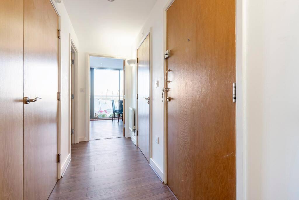 London Skylineviews 2 Bed 2 Bath Flat Near Canary Wharf, O2 & Excel Luaran gambar